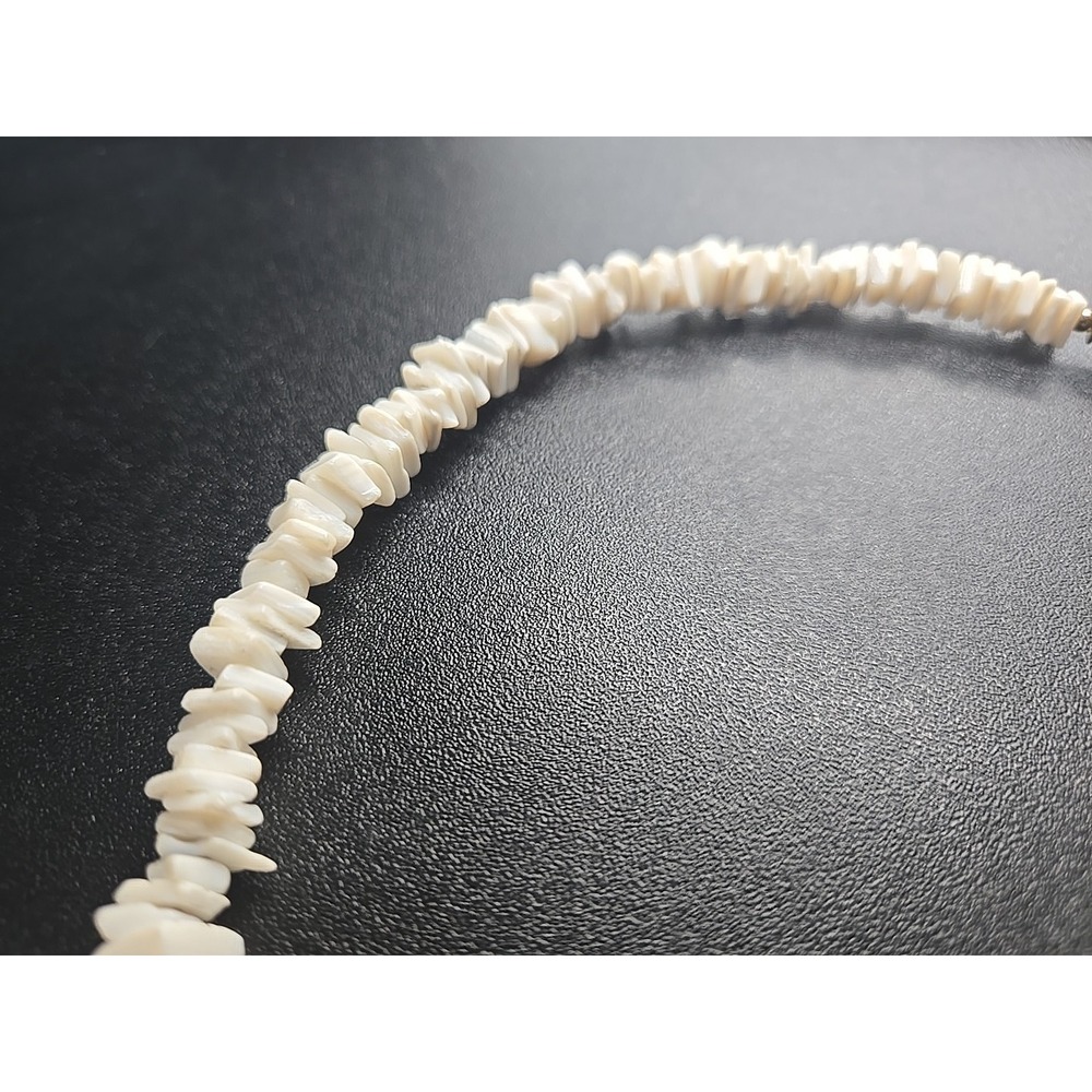 Vintage 80's White Puka Shell Necklace Choker 16" - Picture 4 of 8